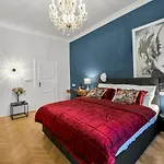 Design Spacy By Center *