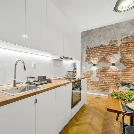 Spacious Apartment By River * Praha